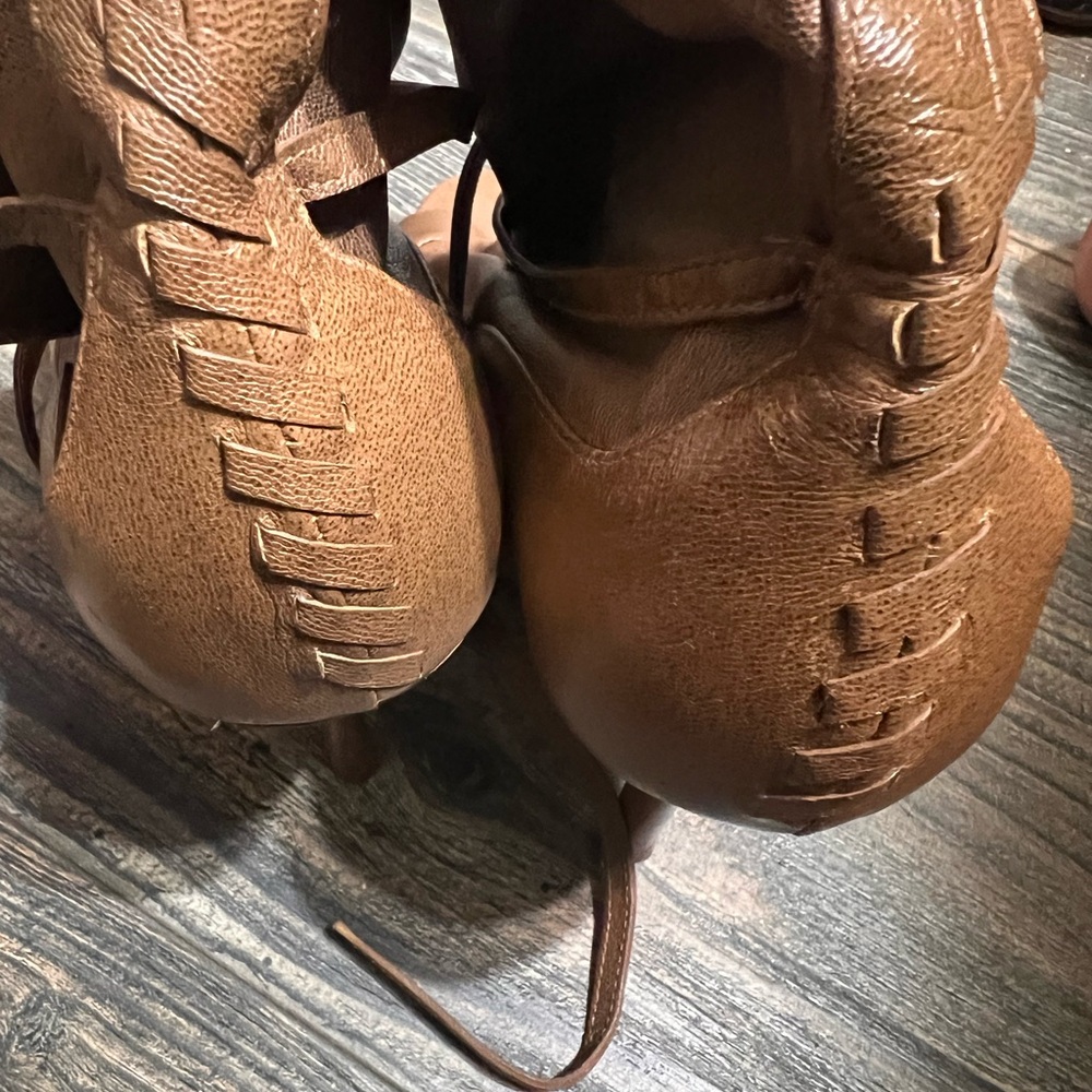 Open toe booties - Picture 6 of 6